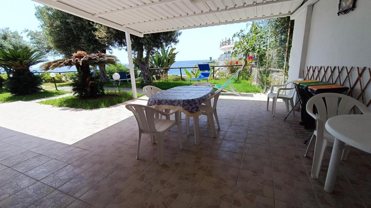 Appartement La Dea Del Mare à Forio di Ischia Extérieur photo