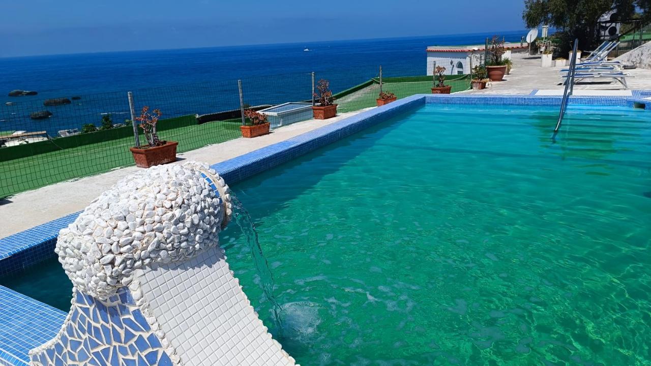 Appartement La Dea Del Mare à Forio di Ischia Extérieur photo