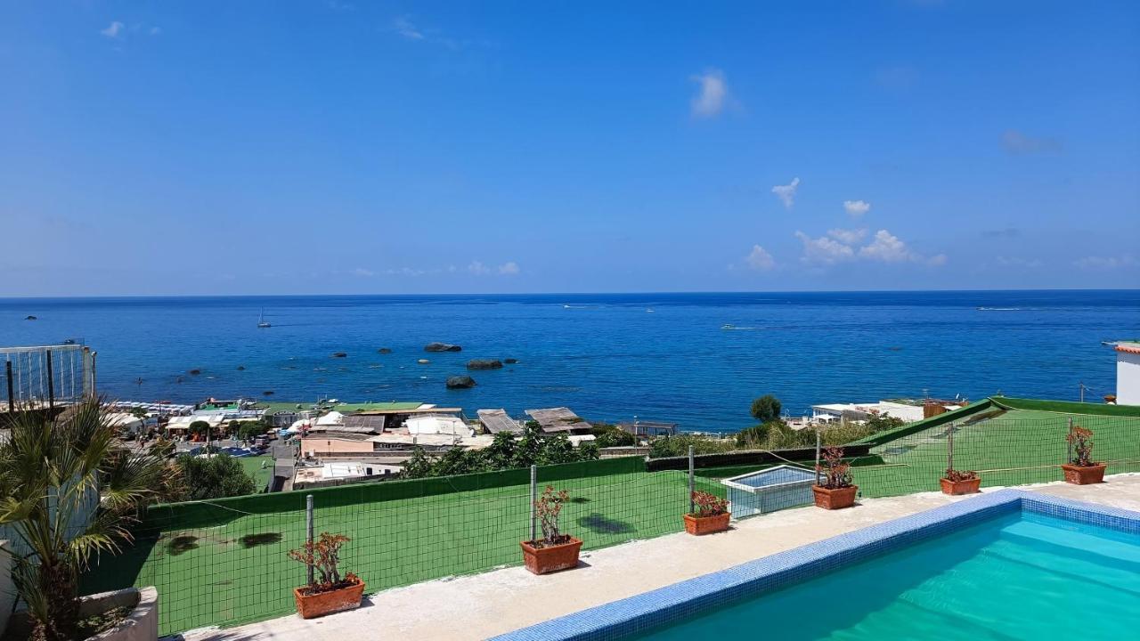 Appartement La Dea Del Mare à Forio di Ischia Extérieur photo